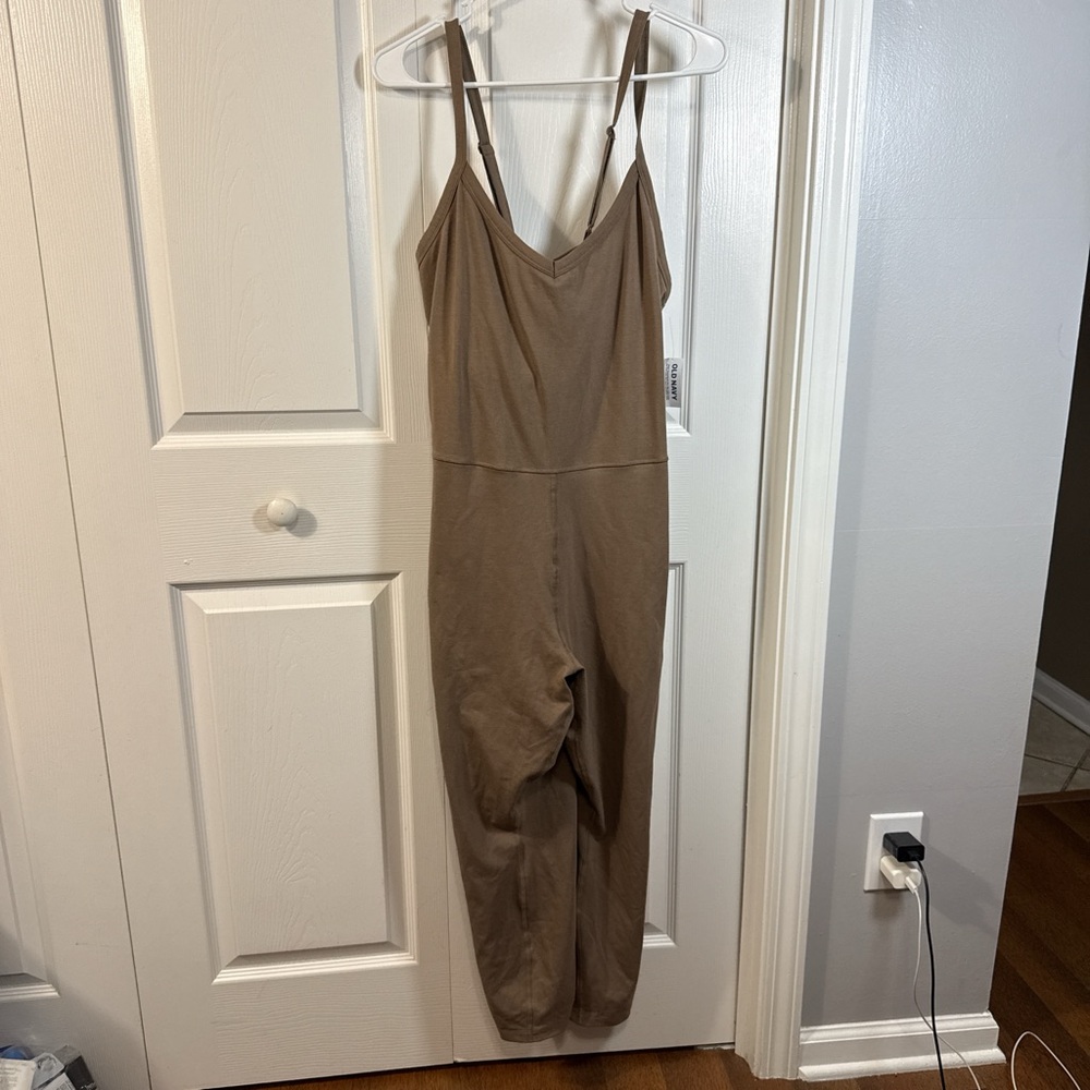 Old Navy Power Chill 7/8 Tan Active Jumpsuit